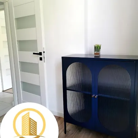 Granatowy Апартаменты *